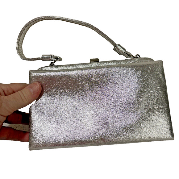 Vintage Silver Metallic Evening Bag Mid Century Top Handle Dressy Event Purse - Picture 6 of 10